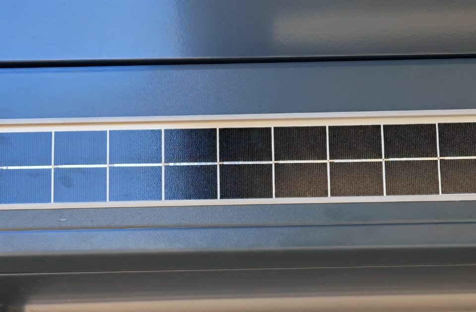SOLÁRNÍ POHON - Předokenní rolety Solar SOLÁRNÍ POHON - Předokenní rolety Solar