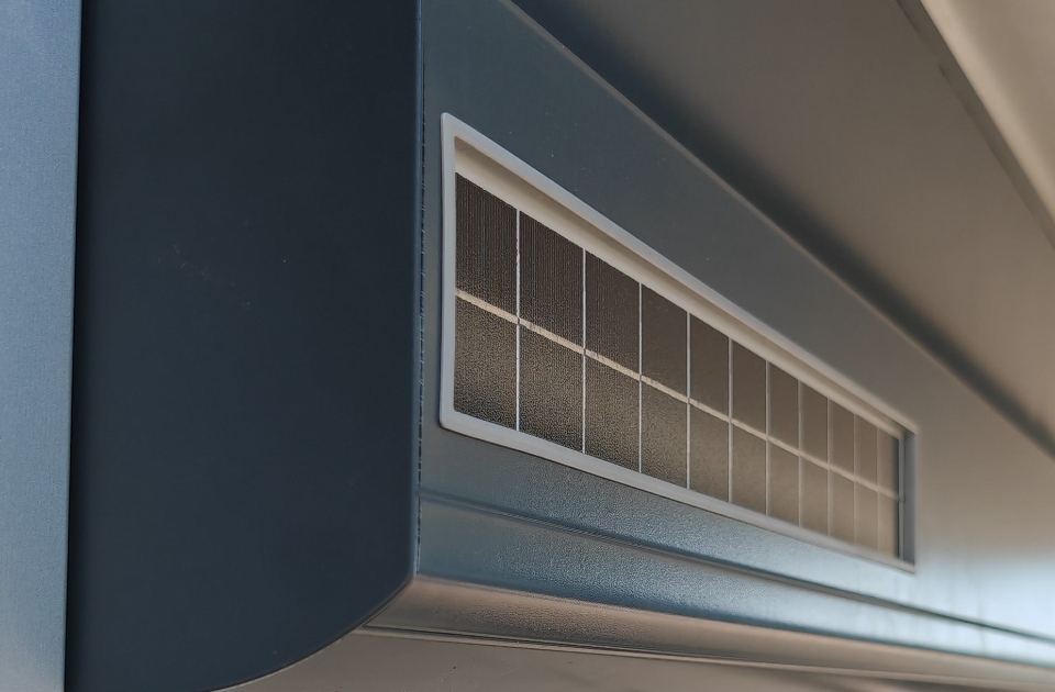 Elegantní desing - Předokenní rolety Solar